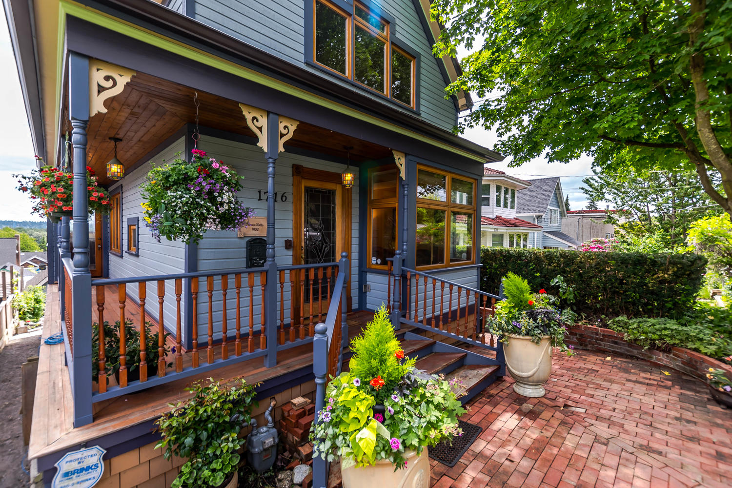 1716 7th Ave, New Westminster