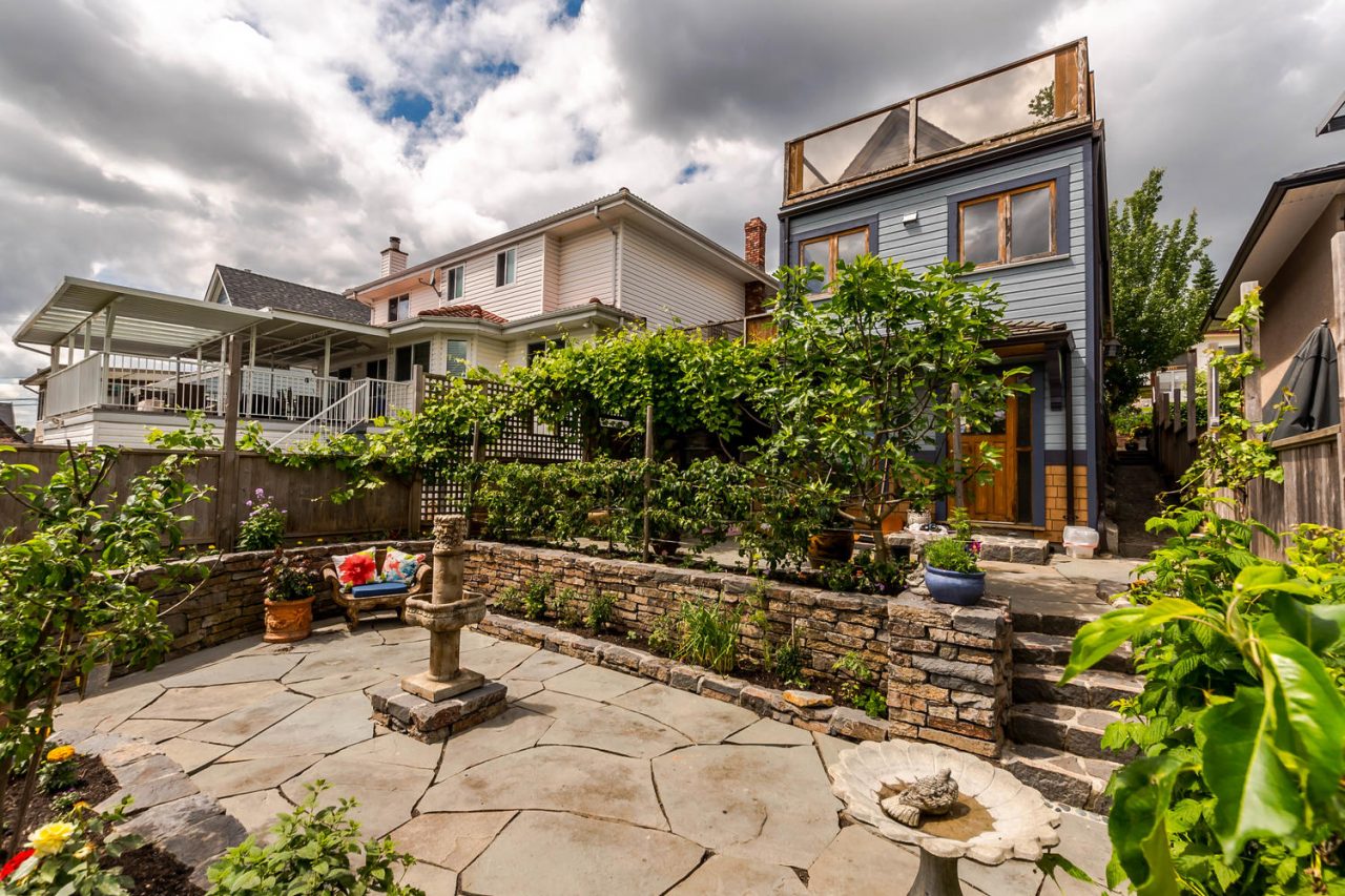 1716 7th Ave, New Westminster 14