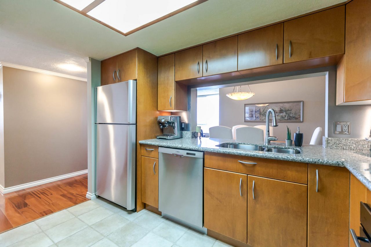 1903 121 Tenth Street New Westminster 2