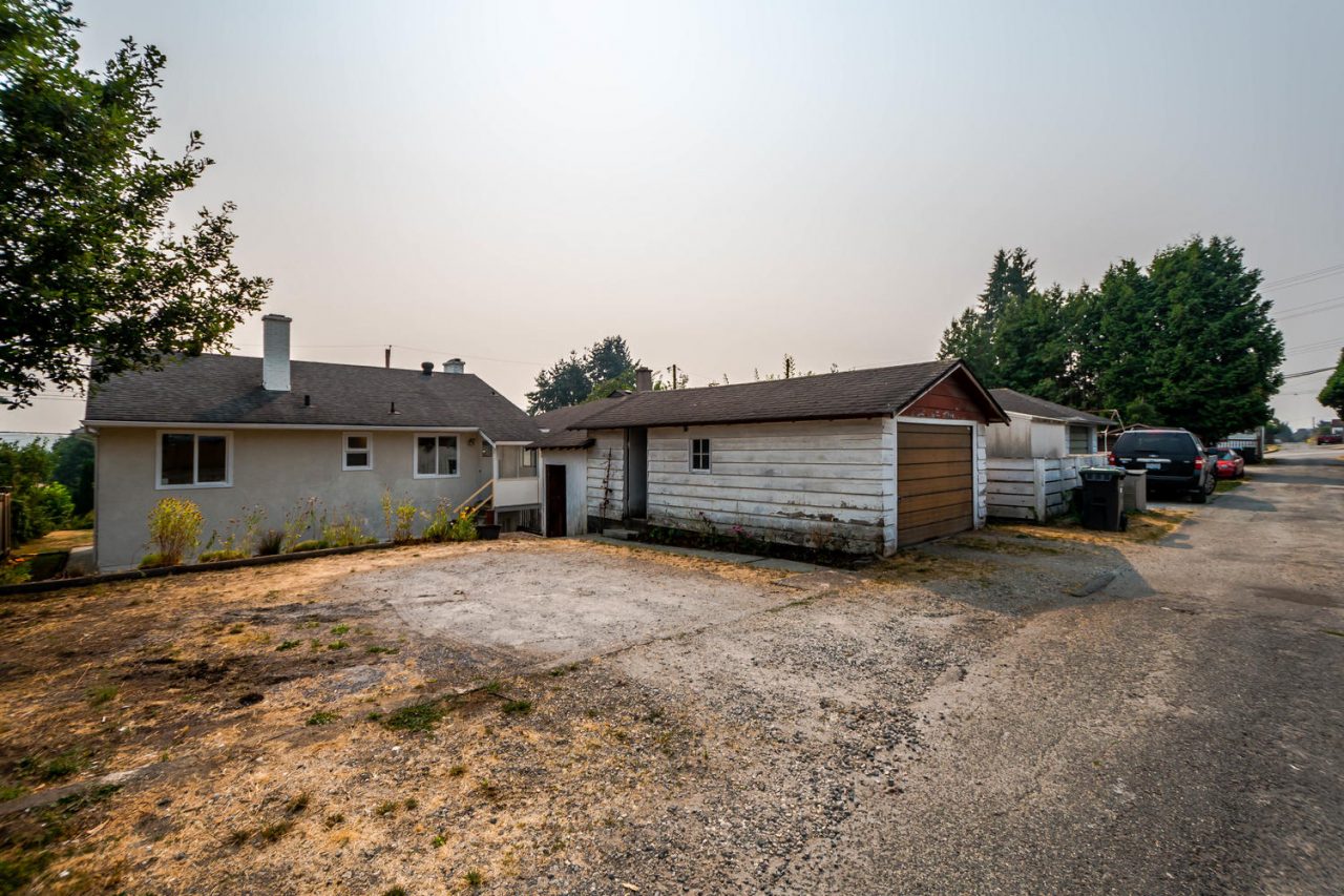 511 Garrett Street New Westminster 21