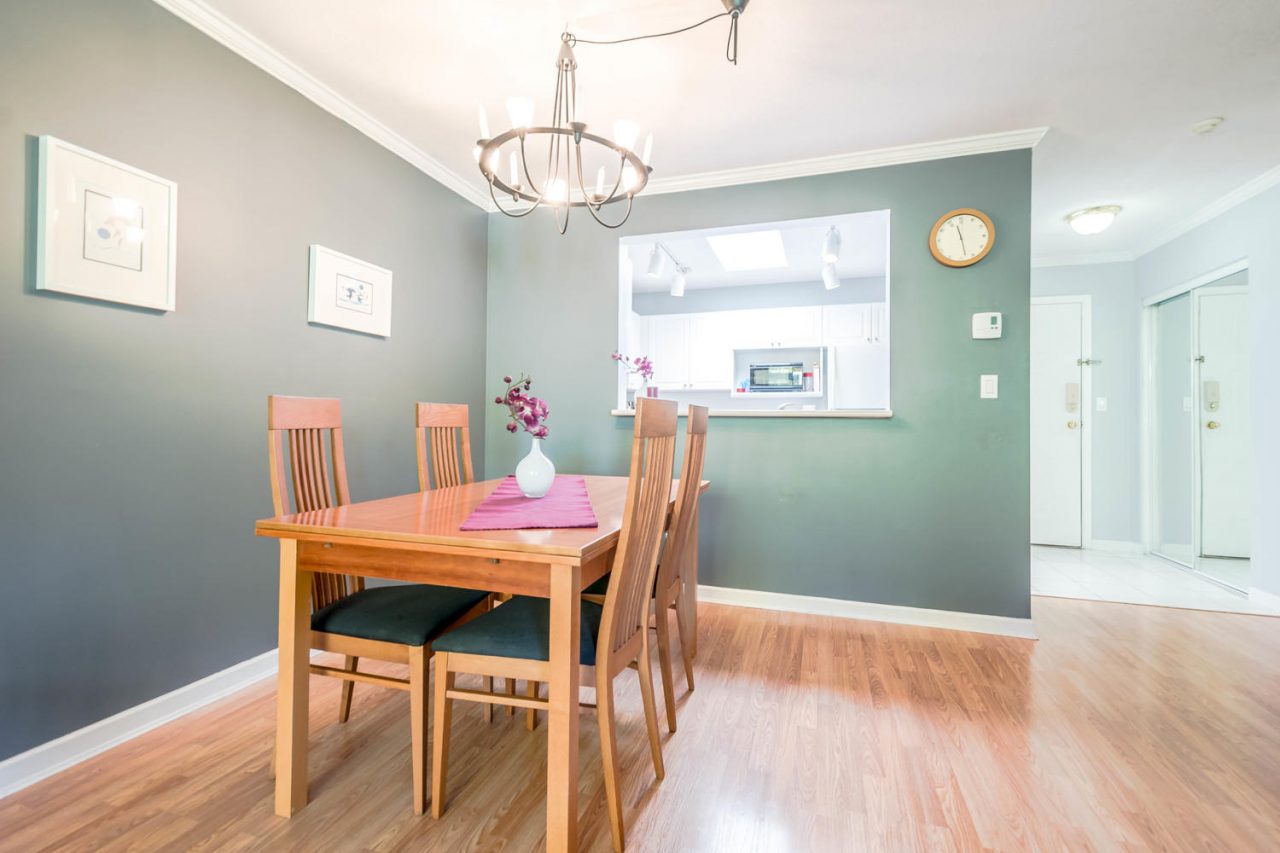 309-9767 140 Street, Surrey 6