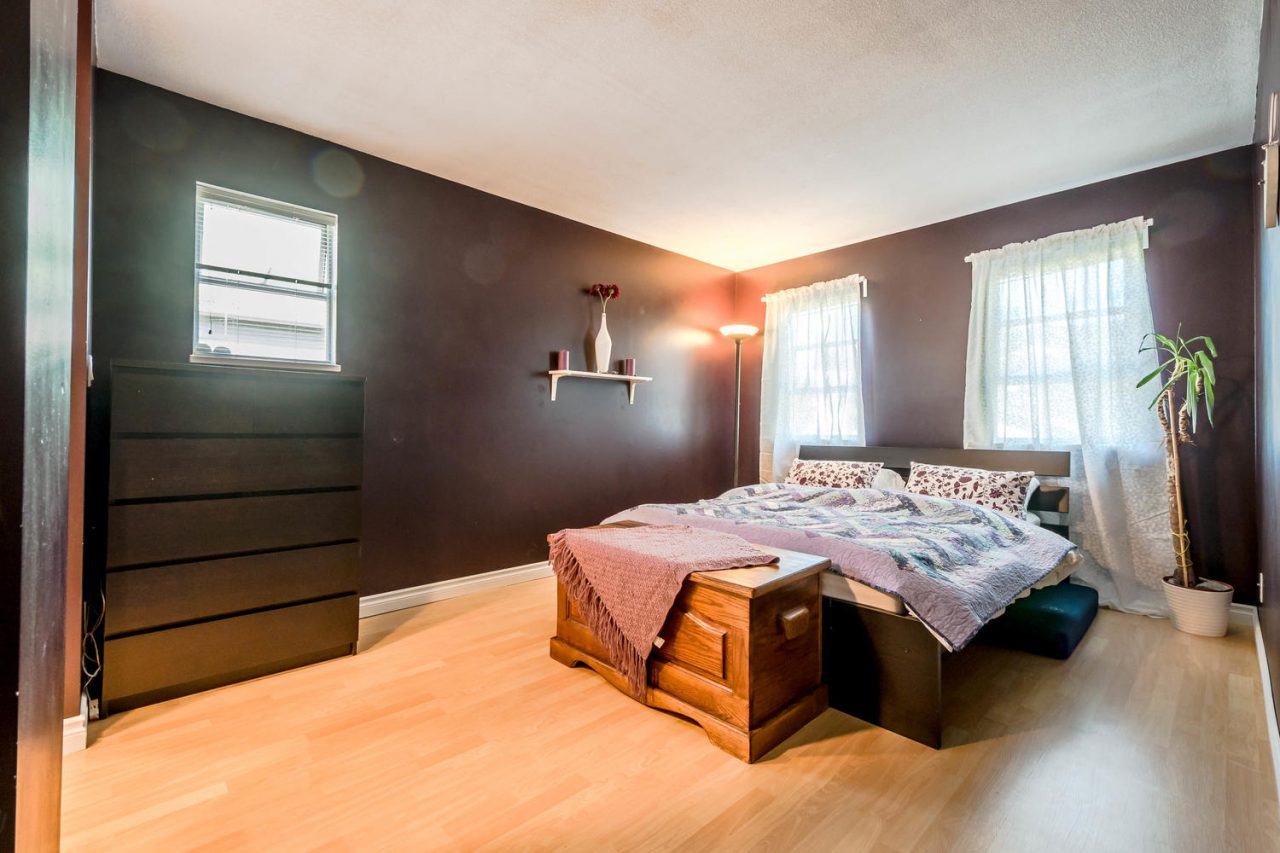 309-9767 140 Street, Surrey 12