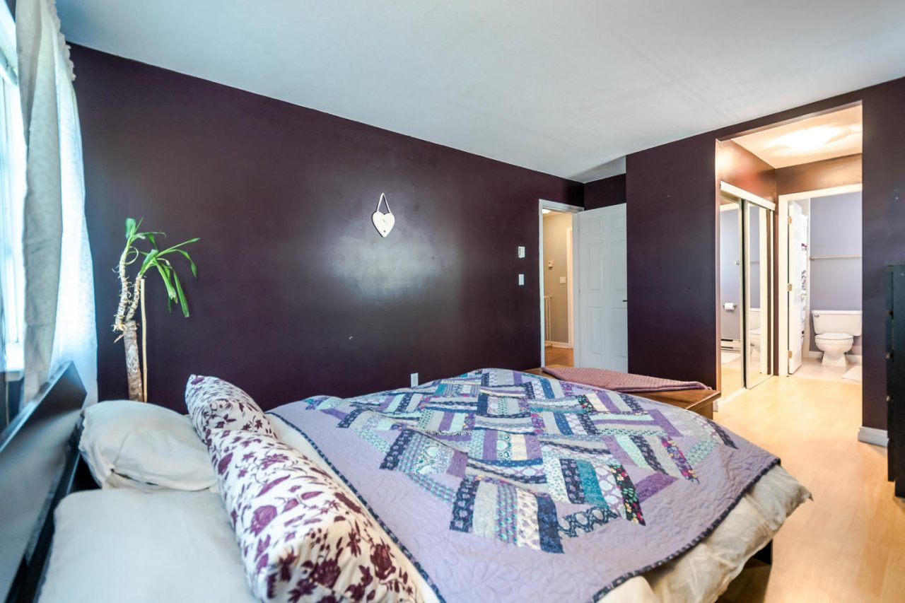 309-9767 140 Street, Surrey 14