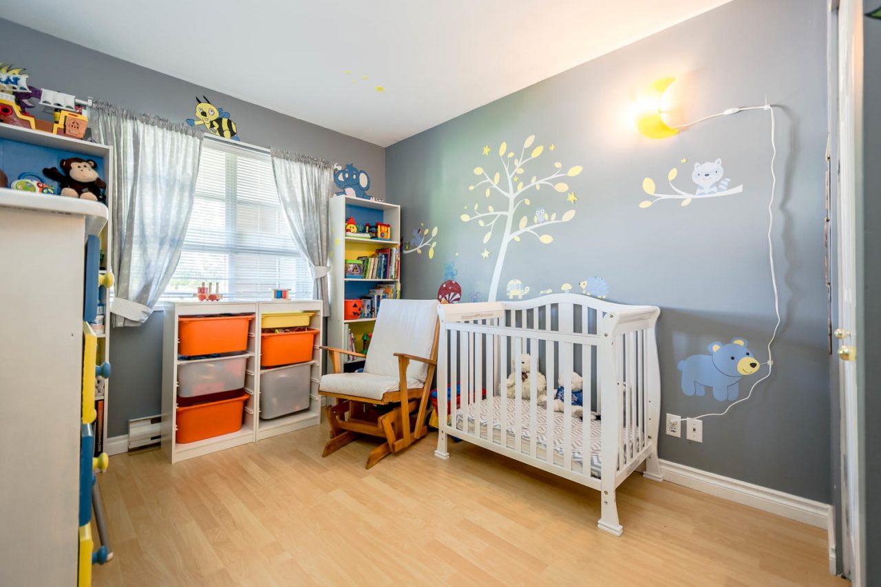 309-9767 140 Street, Surrey 17