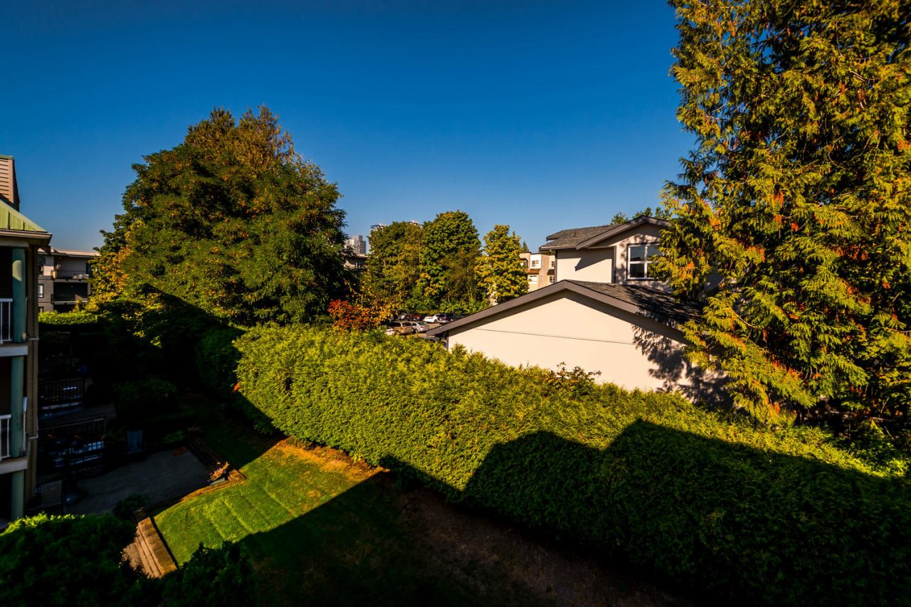 309-9767 140 Street, Surrey 20