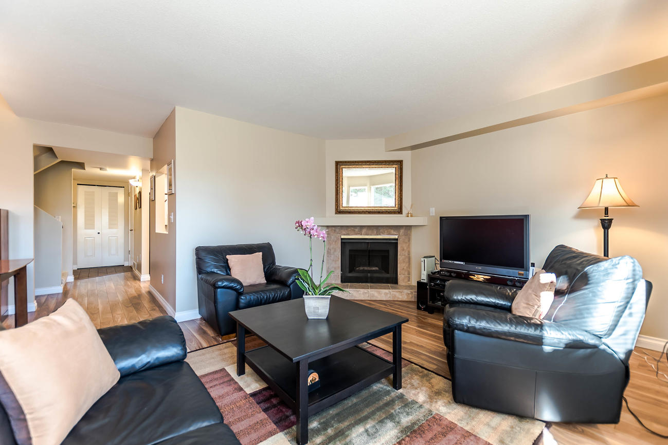 102-1176 Falcon Drive, Coquitlam 5