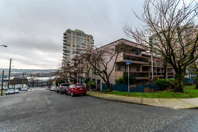 #5-45 Fourth Street, New Westminster