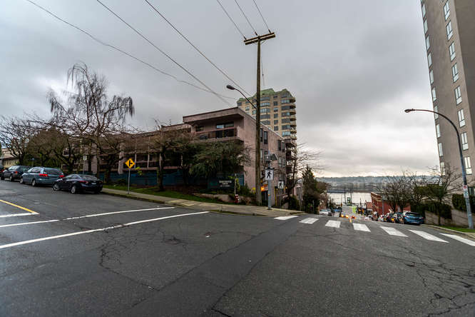 #5-45 Fourth Street, New Westminster 2