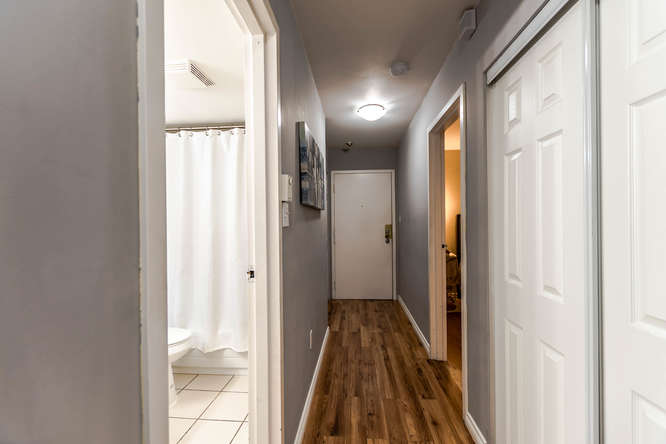 #5-45 Fourth Street, New Westminster 4