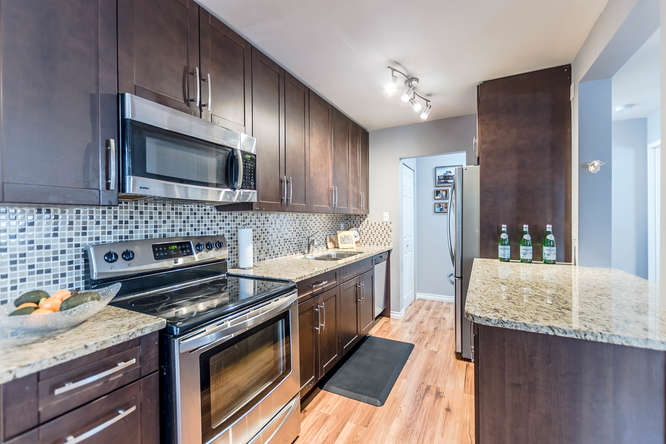 #5-45 Fourth Street, New Westminster 11