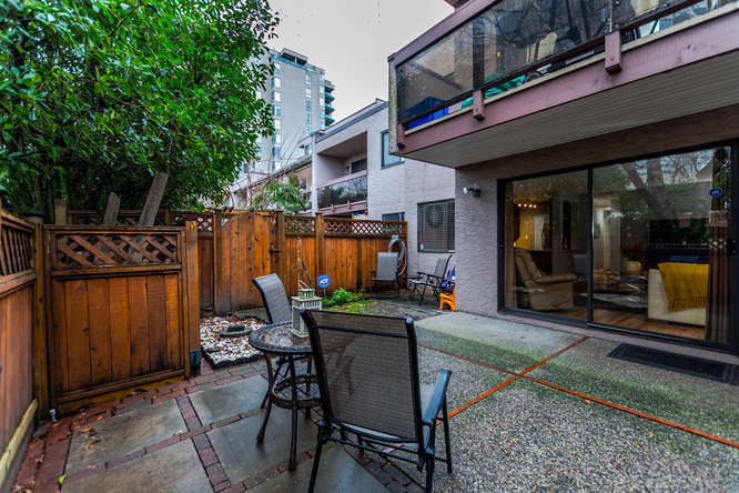 #5-45 Fourth Street, New Westminster 19