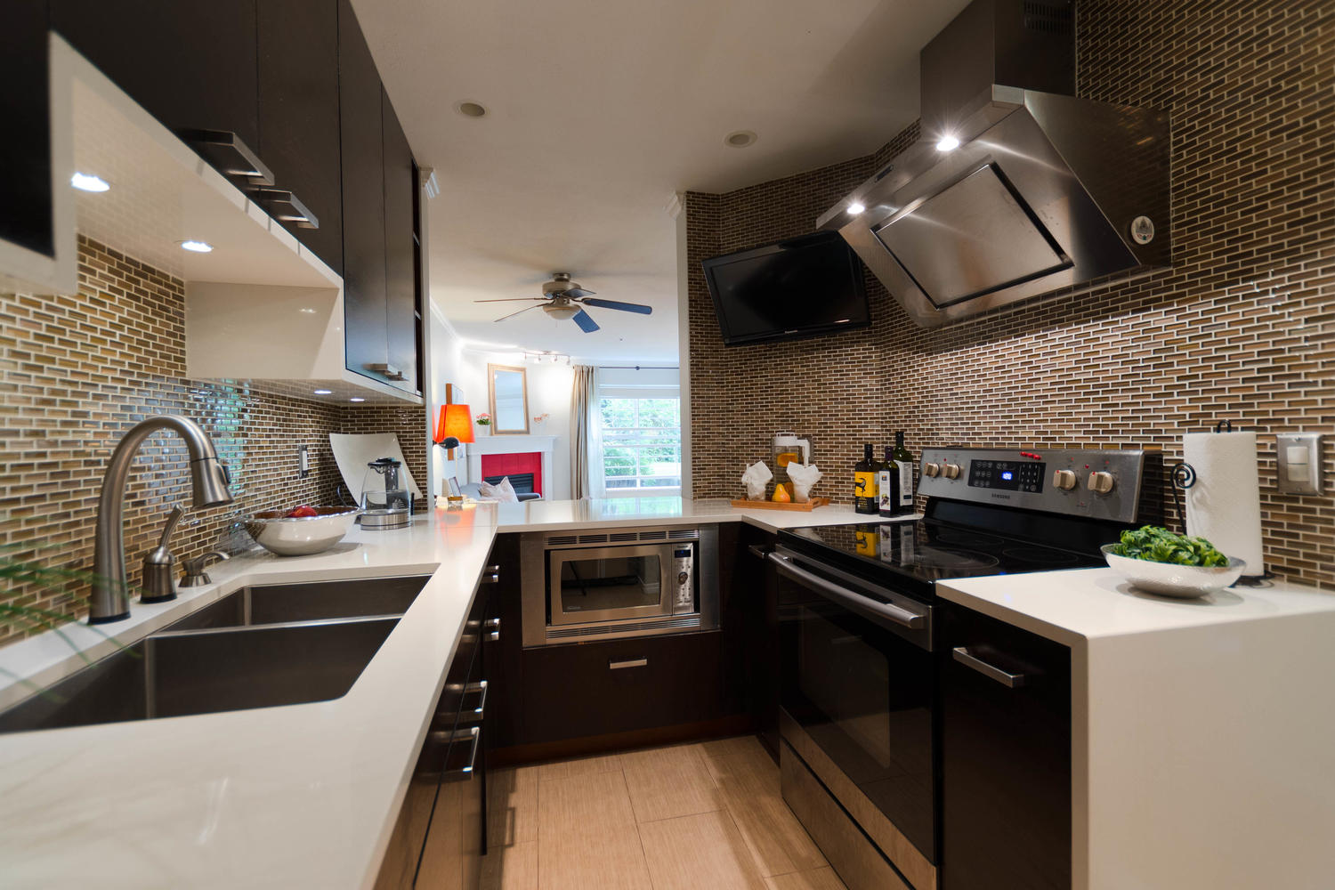 #110-509 Carnarvon Street, New Westminster 12
