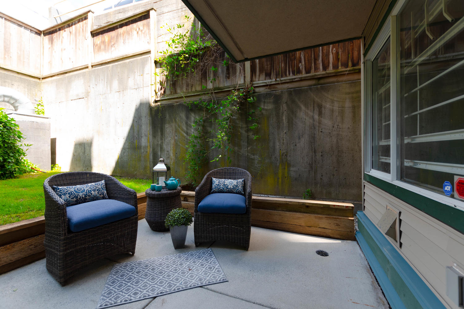 #110-509 Carnarvon Street, New Westminster 21
