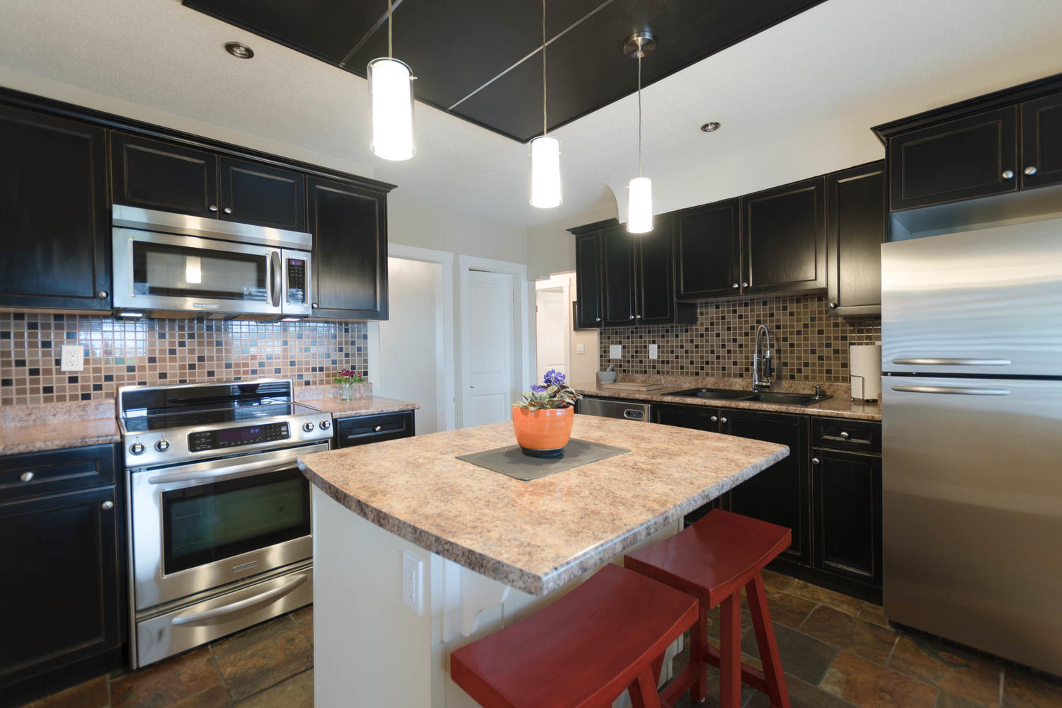 638 Roderick Avenue, Coquitlam 7