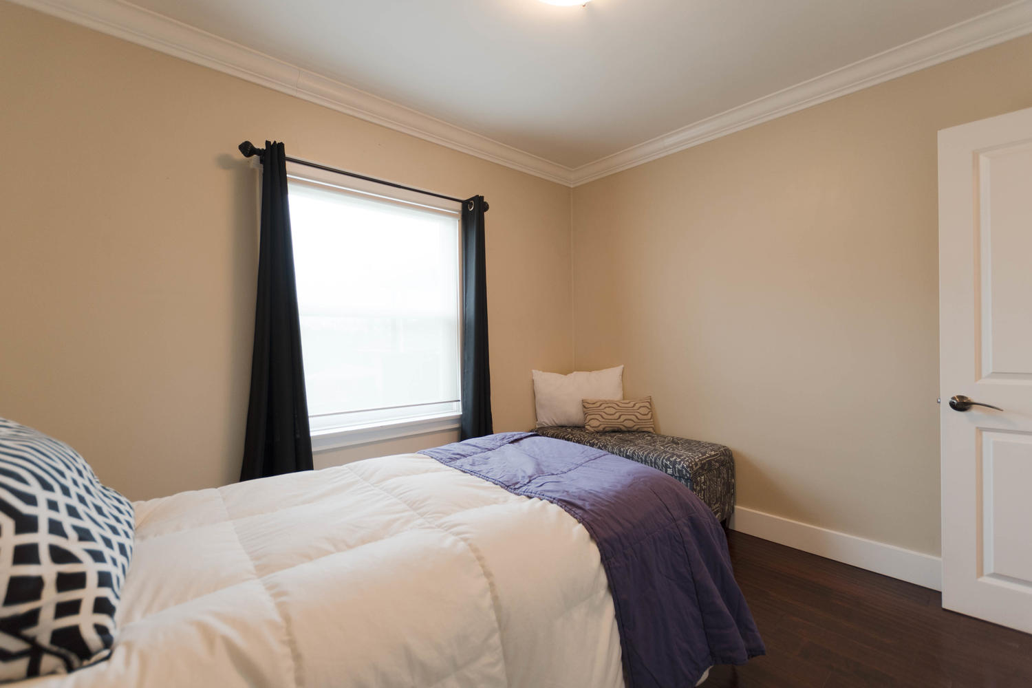 638 Roderick Avenue, Coquitlam 11