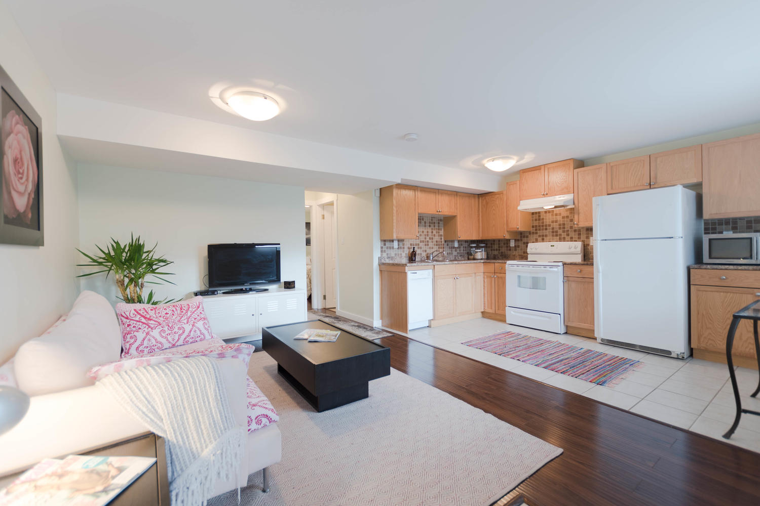 638 Roderick Avenue, Coquitlam 18