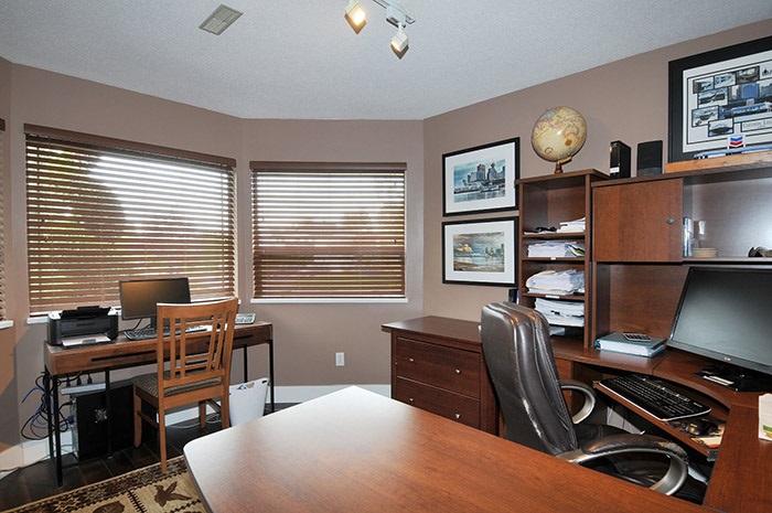 12398 230th Street in East Central Maple Ridge 14