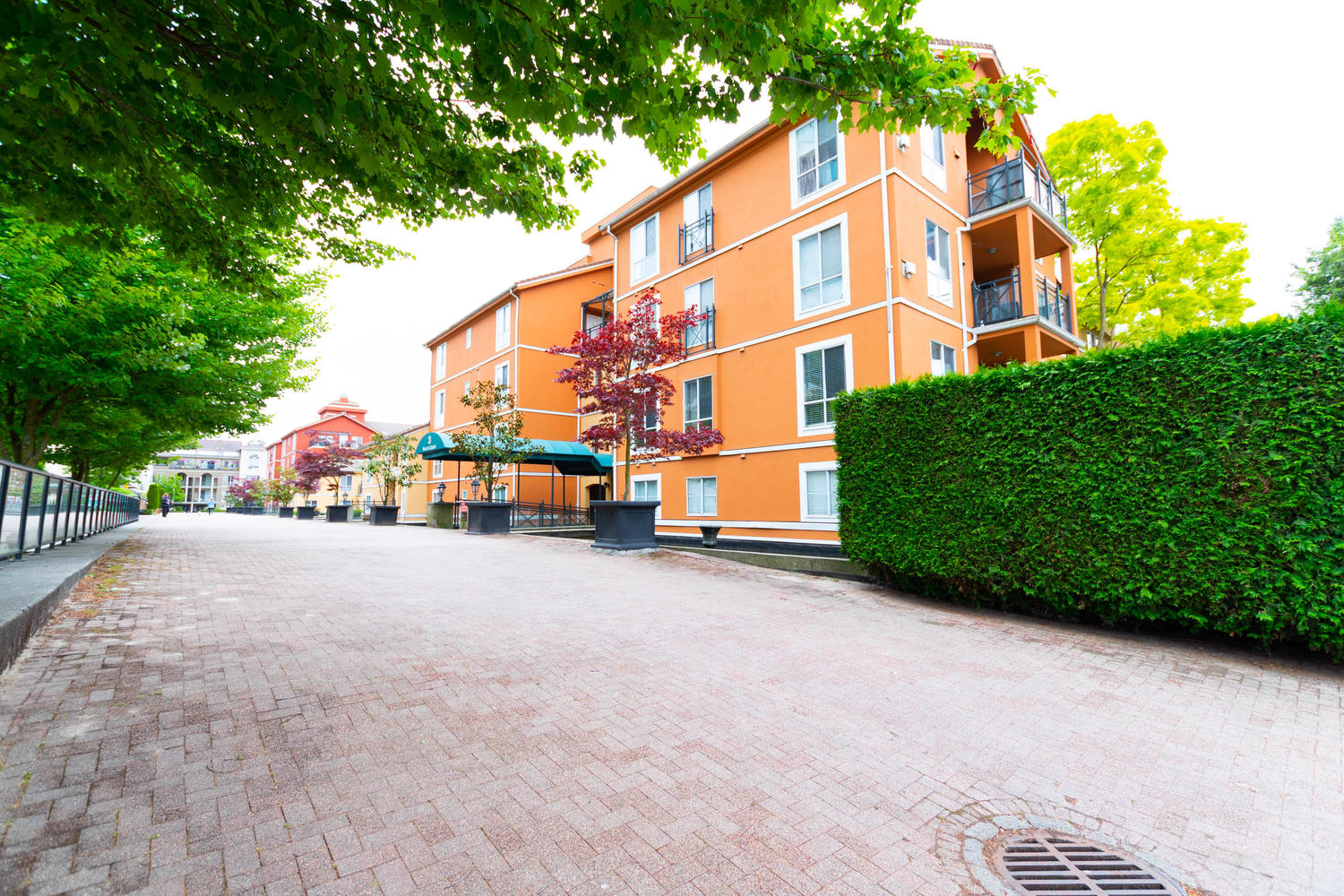 222-3 Rialto Court, New Westminster 2