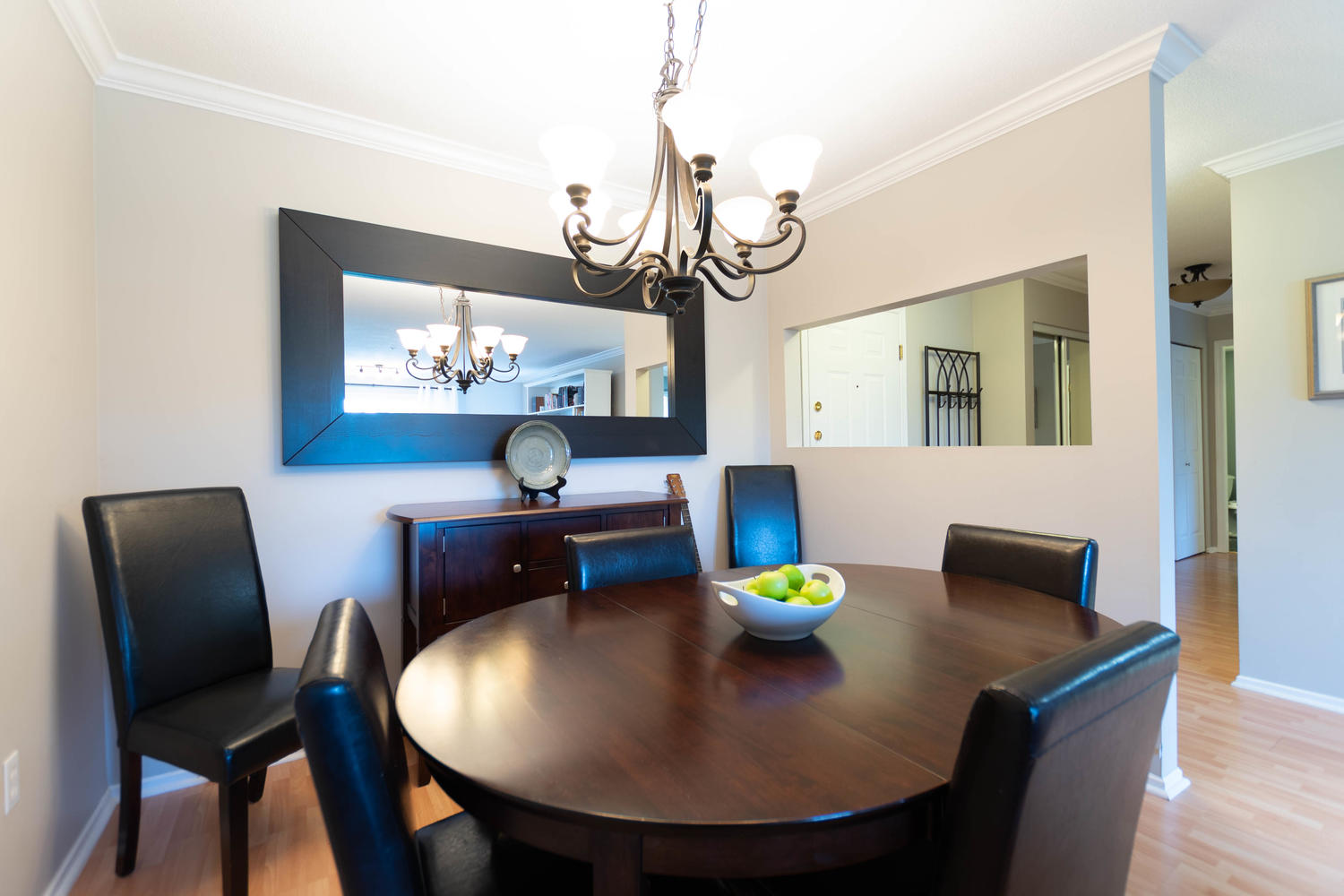 222-3 Rialto Court, New Westminster 12