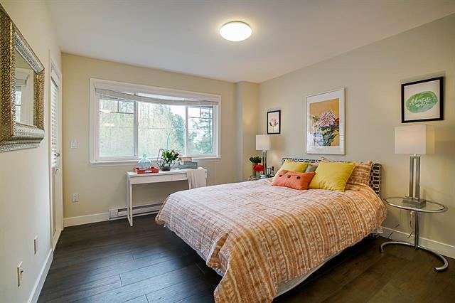306 9865 140 Street North Surrey 10