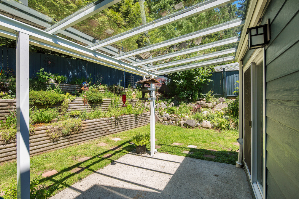 15 2590 Austin Ave, Coquitlam 25