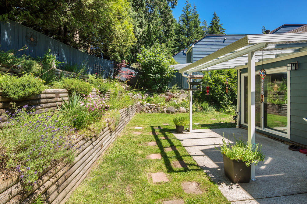 15 2590 Austin Ave, Coquitlam 27