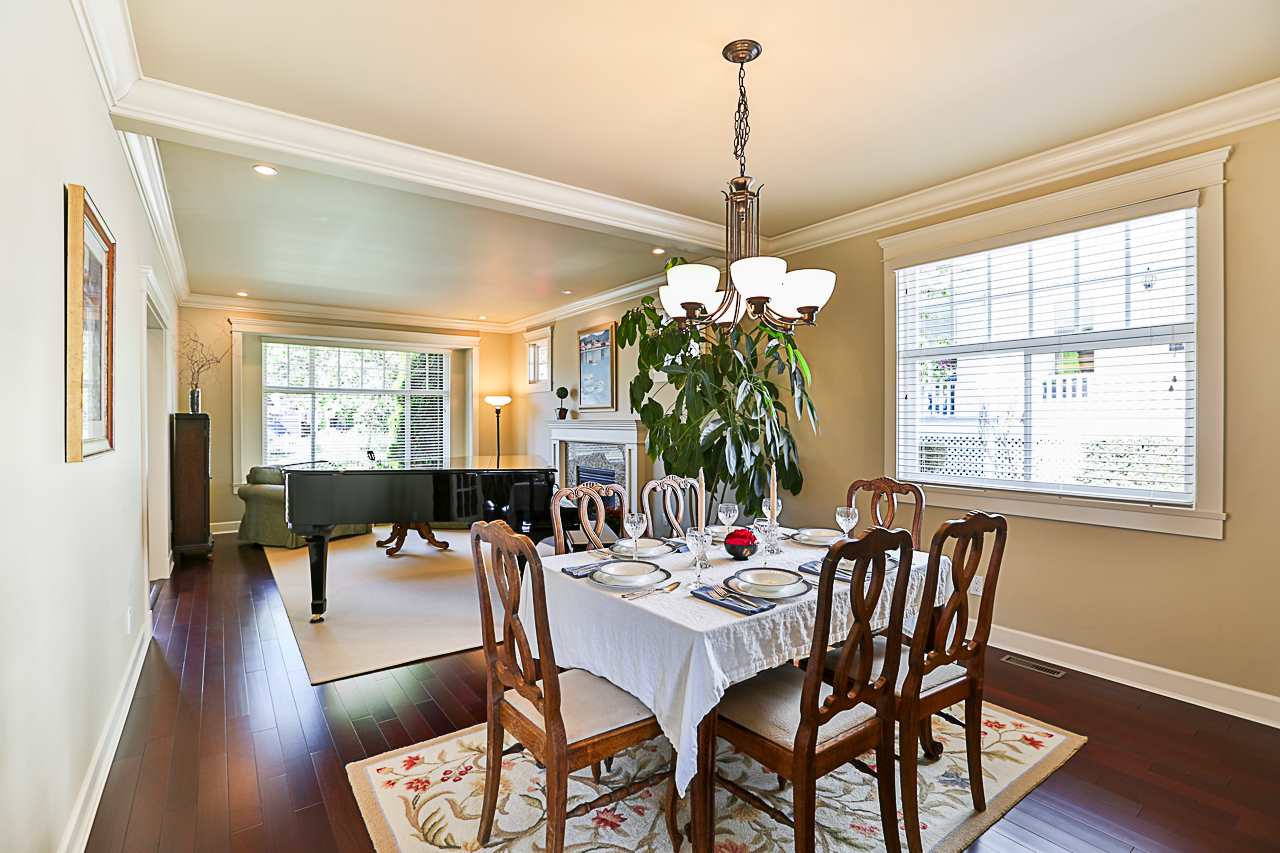 327 THIRD Street New Westminster 2