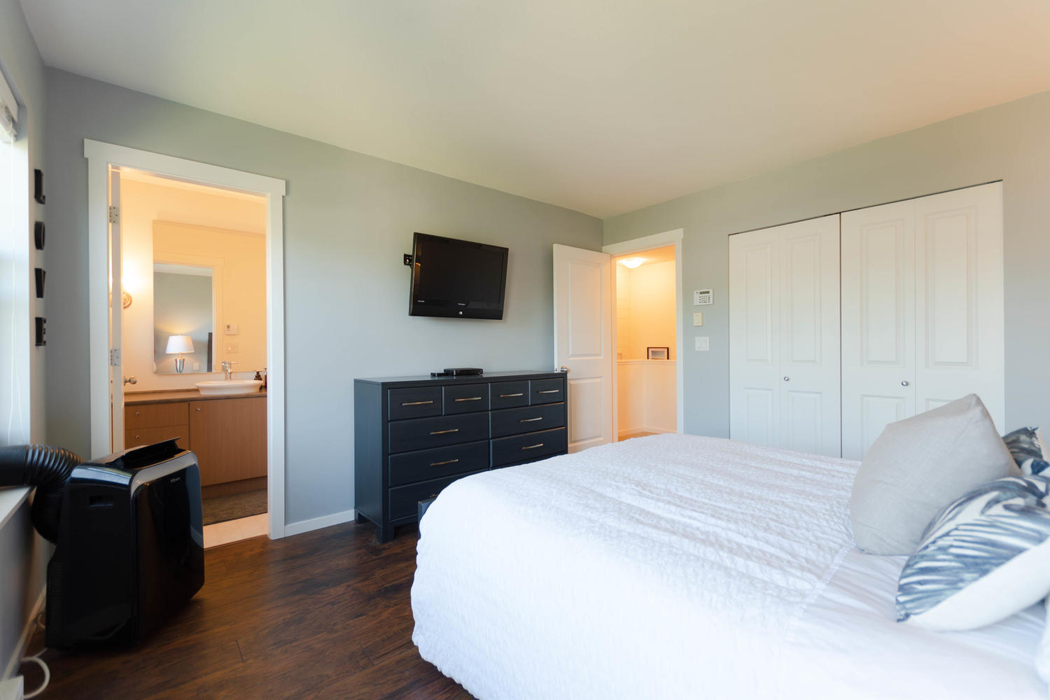 58-15075 60 Ave, Surrey 17