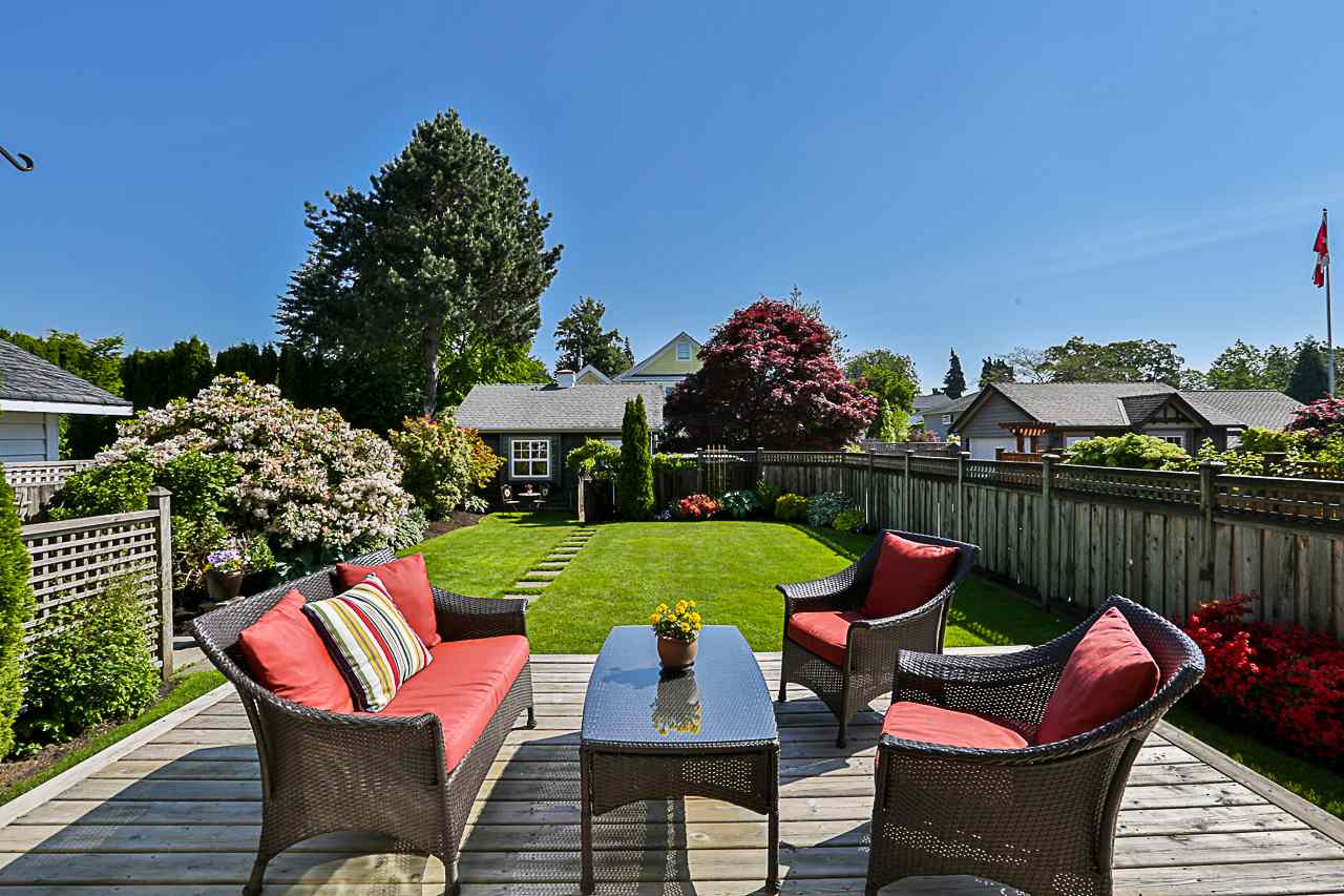 327 THIRD Street New Westminster 14