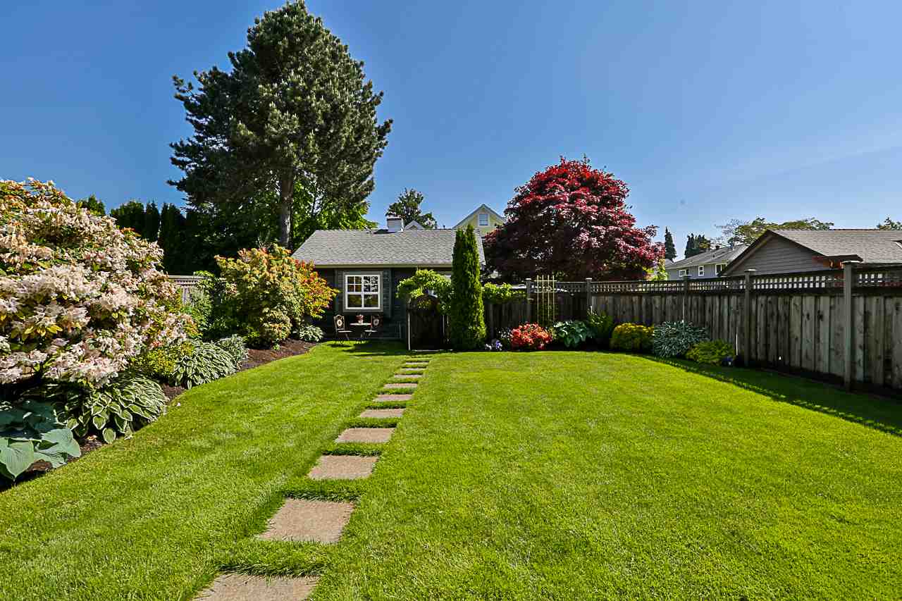 327 THIRD Street New Westminster 17