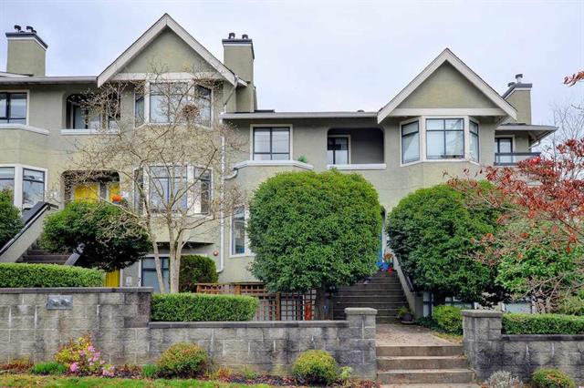 16 221 Ash Street, New Westminster