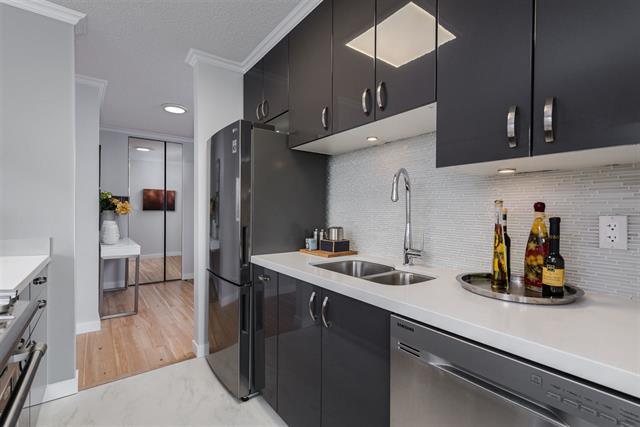 702 740 Hamilton Street, New Westminster 10