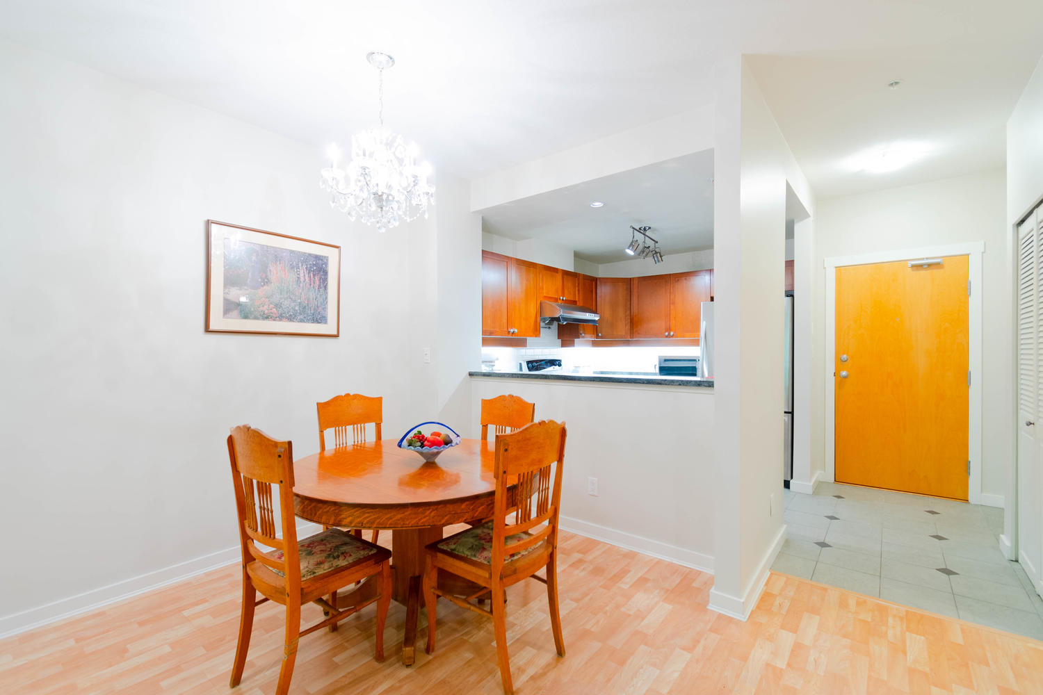 106-675 Park Crescent, New Westminster, V3L 5W4 8