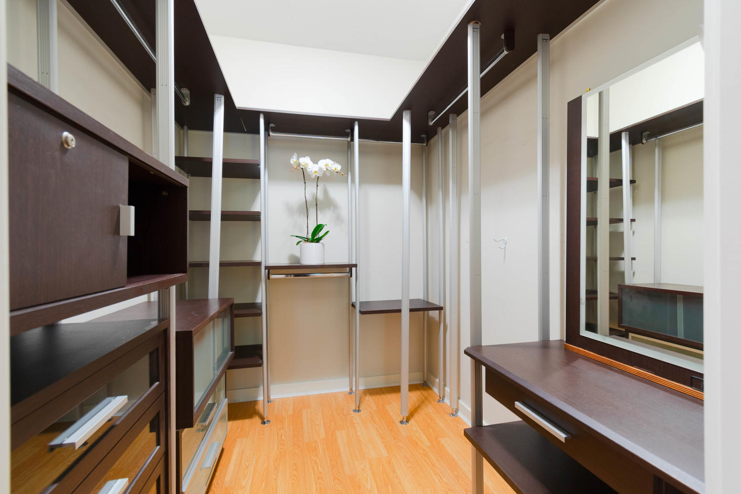 106-675 Park Crescent, New Westminster, V3L 5W4 20