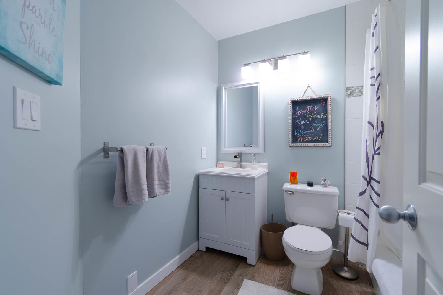 7-216 Ninth Street, New Westminster 19
