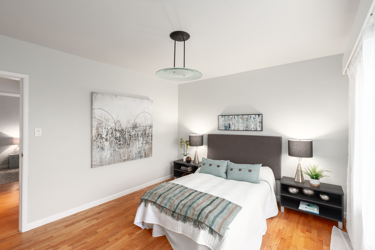 8465 10th Ave, Burnaby 14