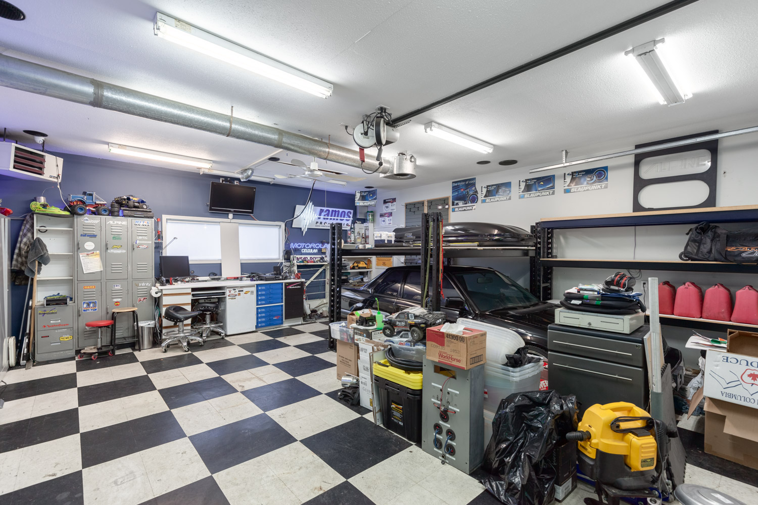 8465 10th Ave, Burnaby 38
