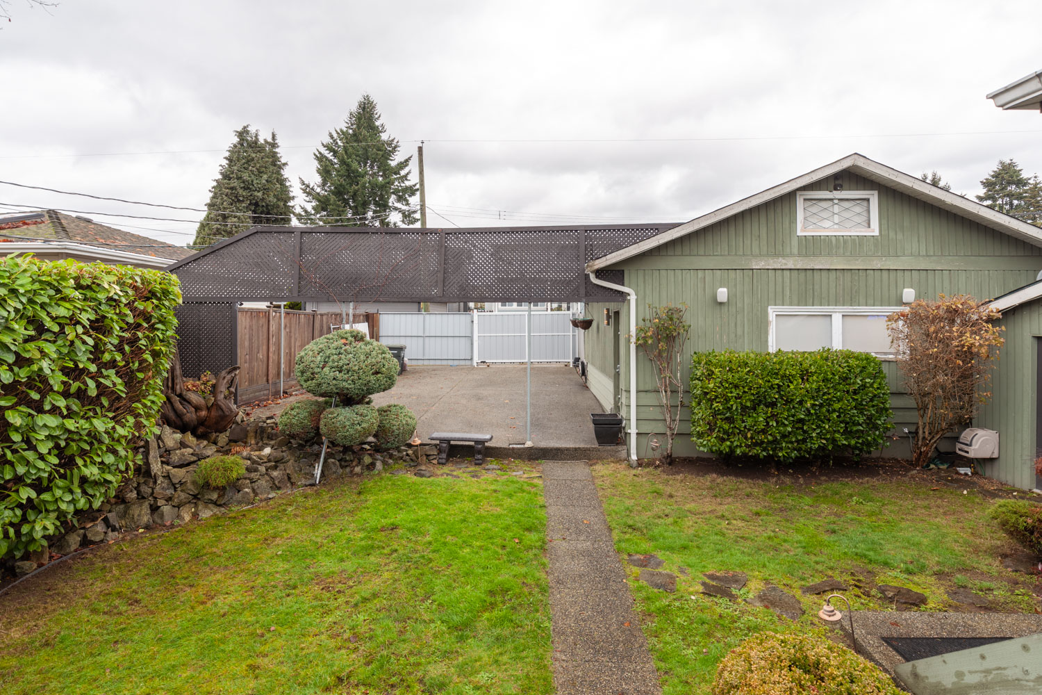 8465 10th Ave, Burnaby 47