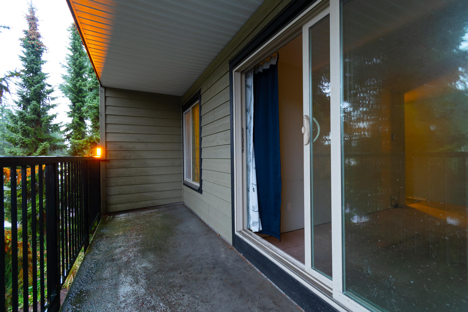209 - 10468 148 St, Surrey BC 18
