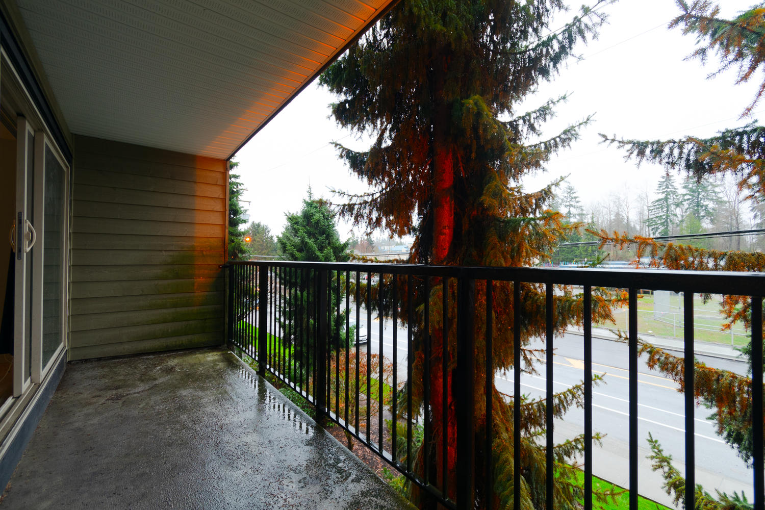 209 - 10468 148 St, Surrey BC 19