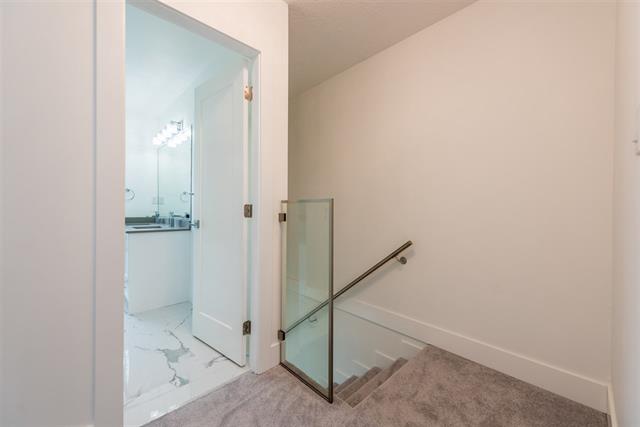 819 OLD LILLOOET ROAD, NORTH VANCOUVER 12