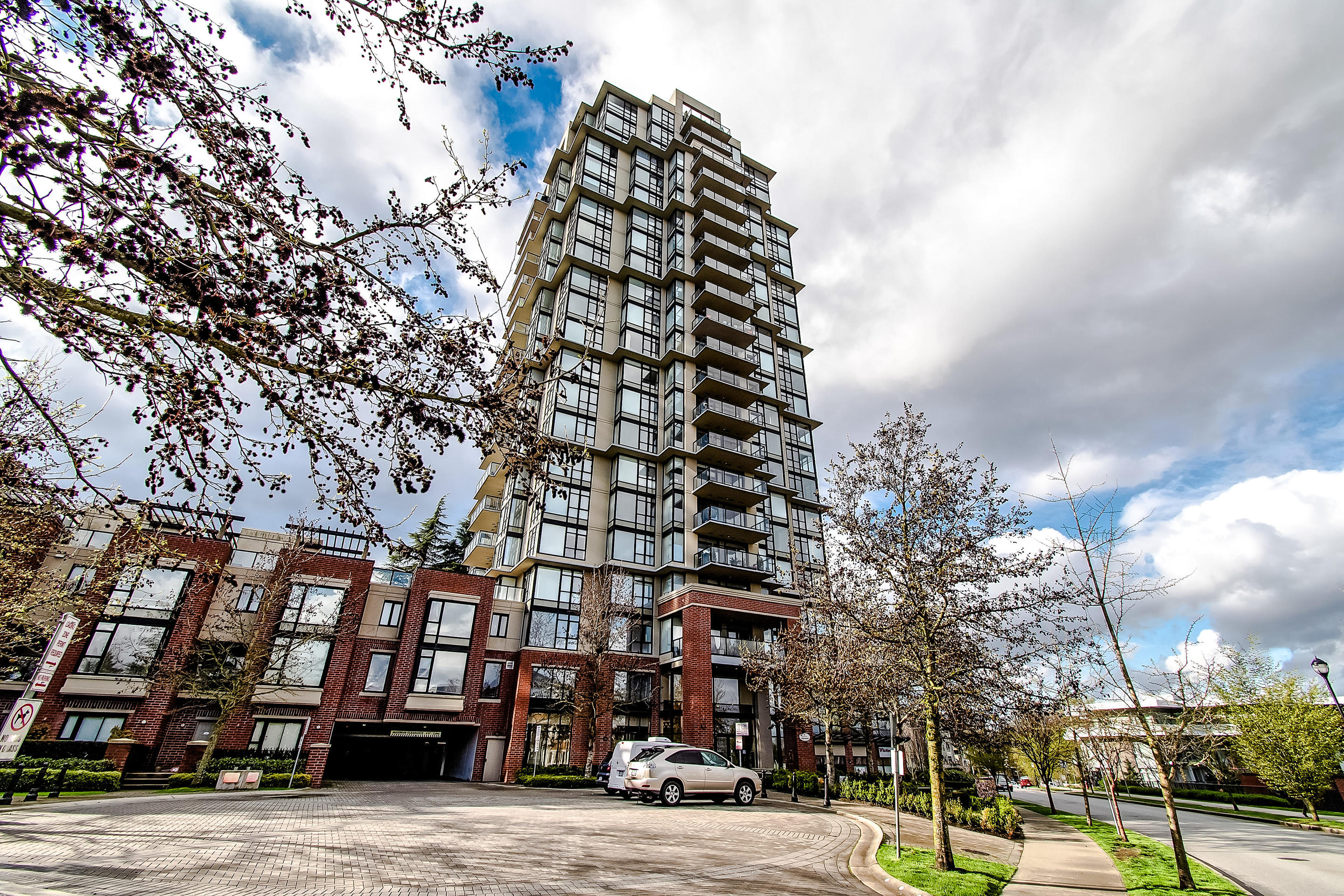 302-15 E Royal Ave, New Westminster 2