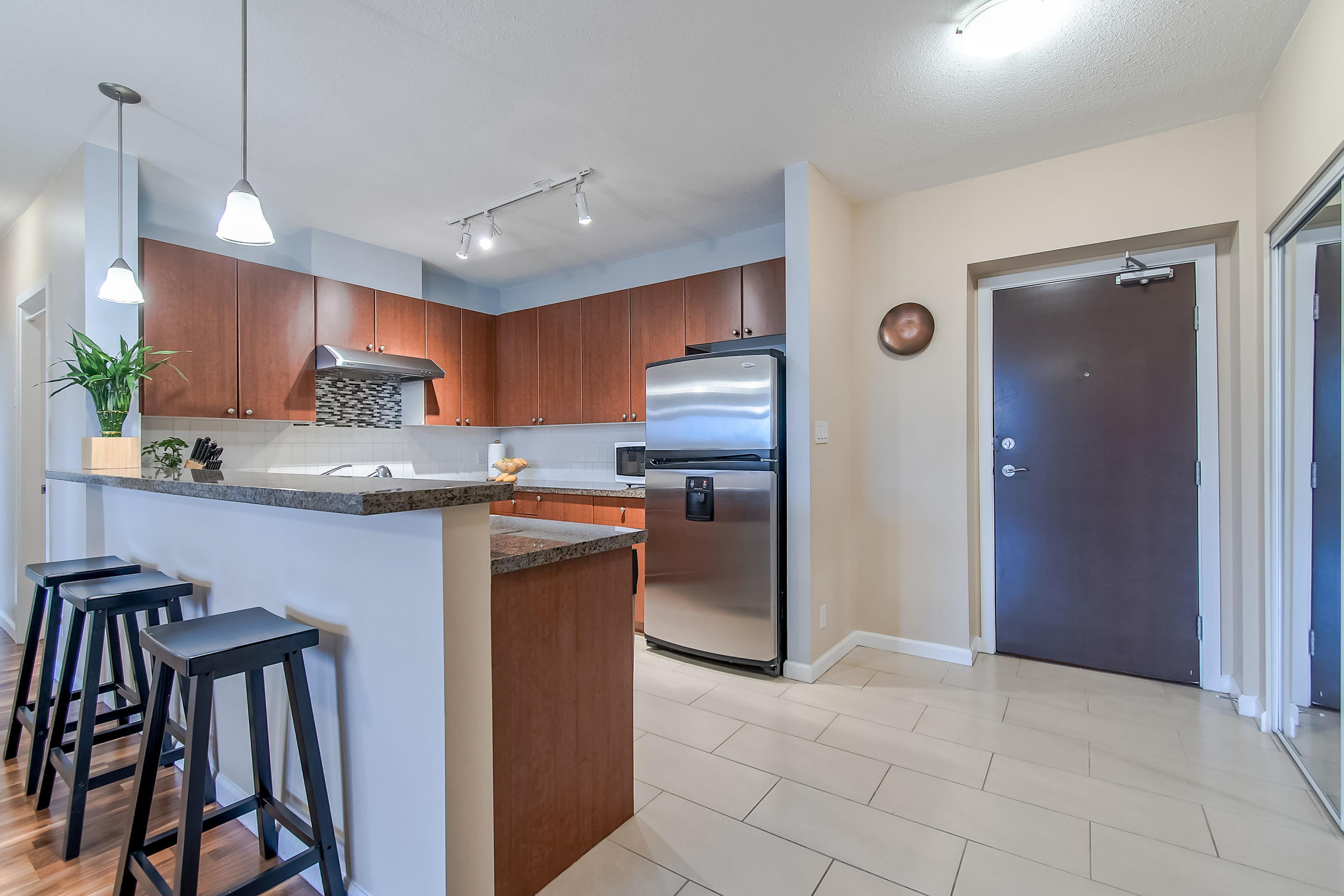 302-15 E Royal Ave, New Westminster 7