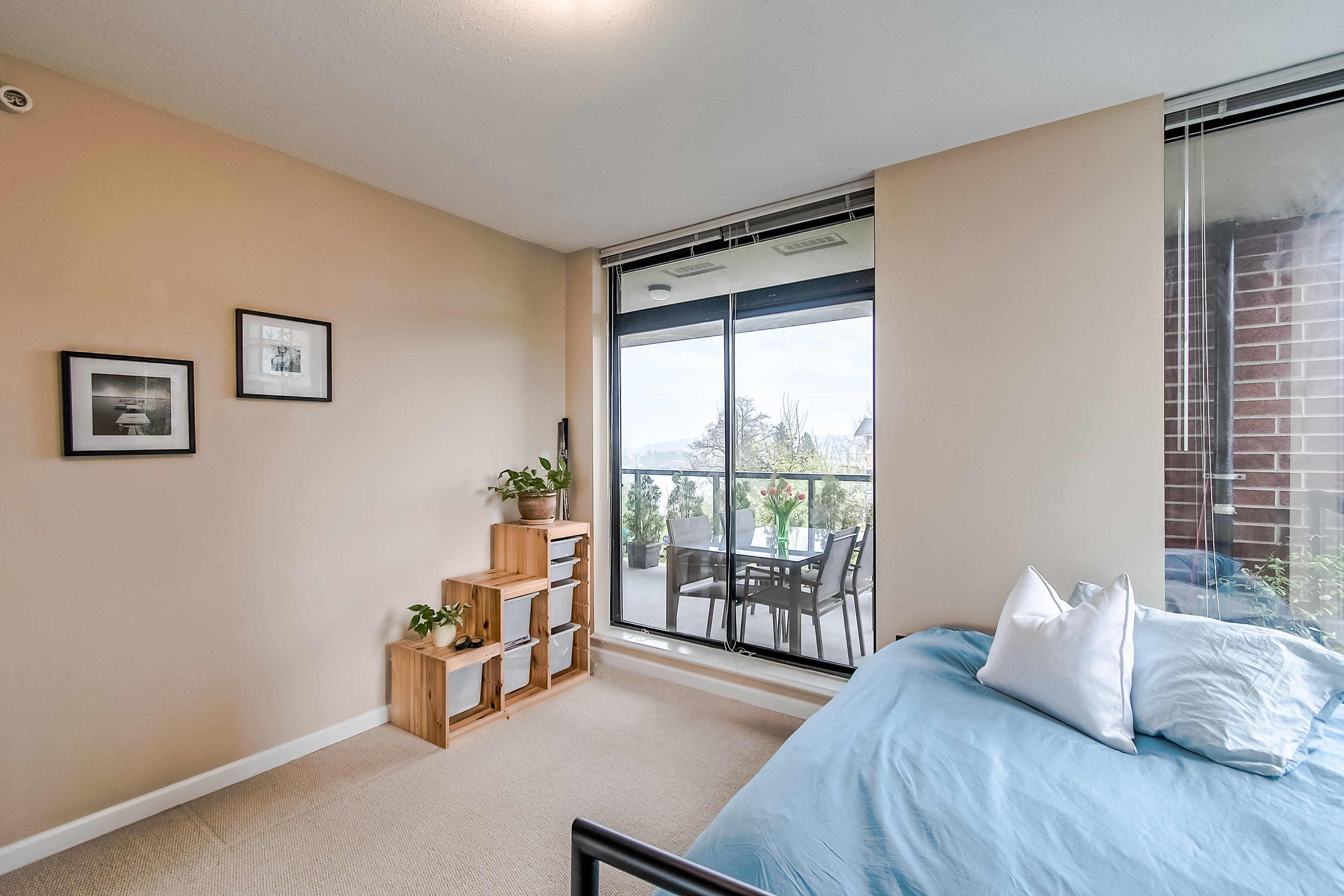 302-15 E Royal Ave, New Westminster 18