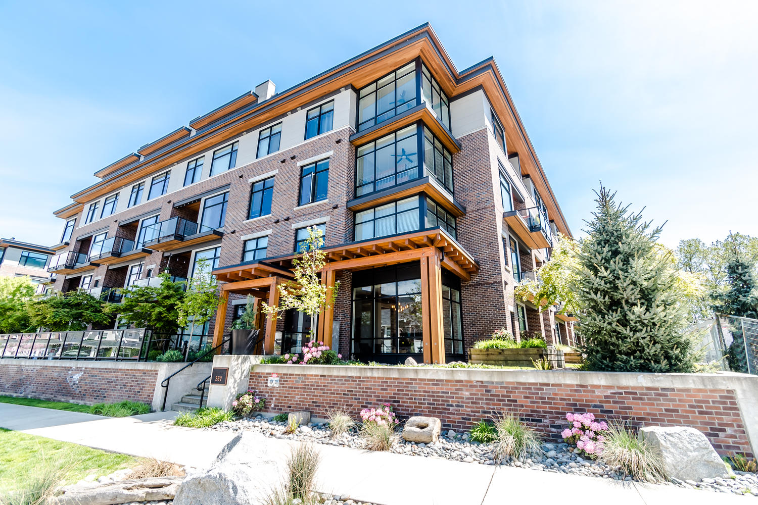 205 - 262 Salter St, New Westminster