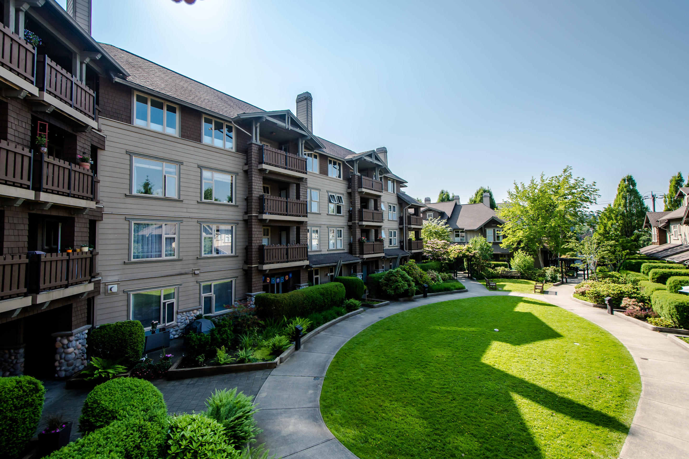 210-15 Smokey Smith Place, New Westminster 12