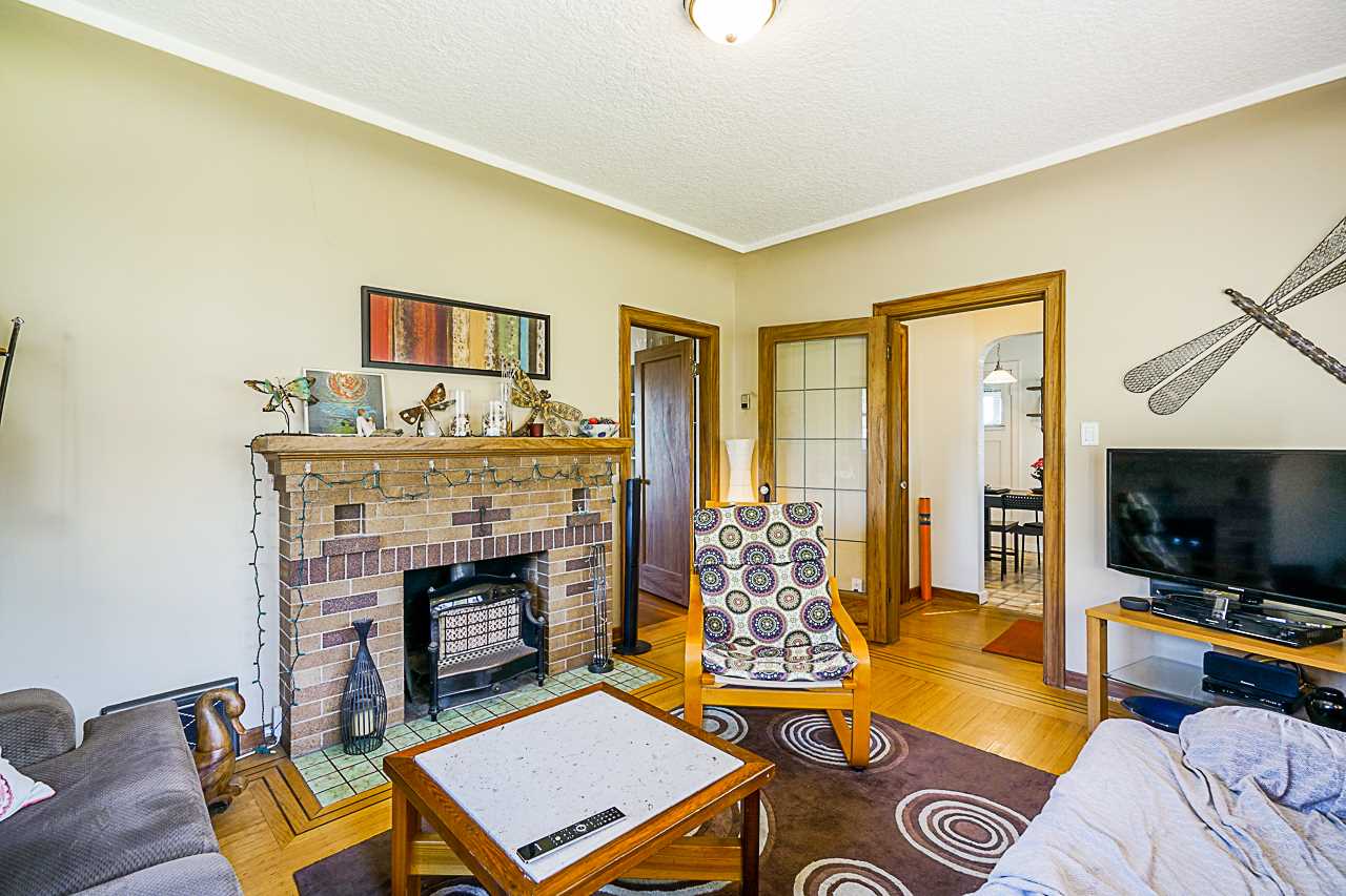 1516 NANAIMO STREET, NEW WESTMINSTER 4