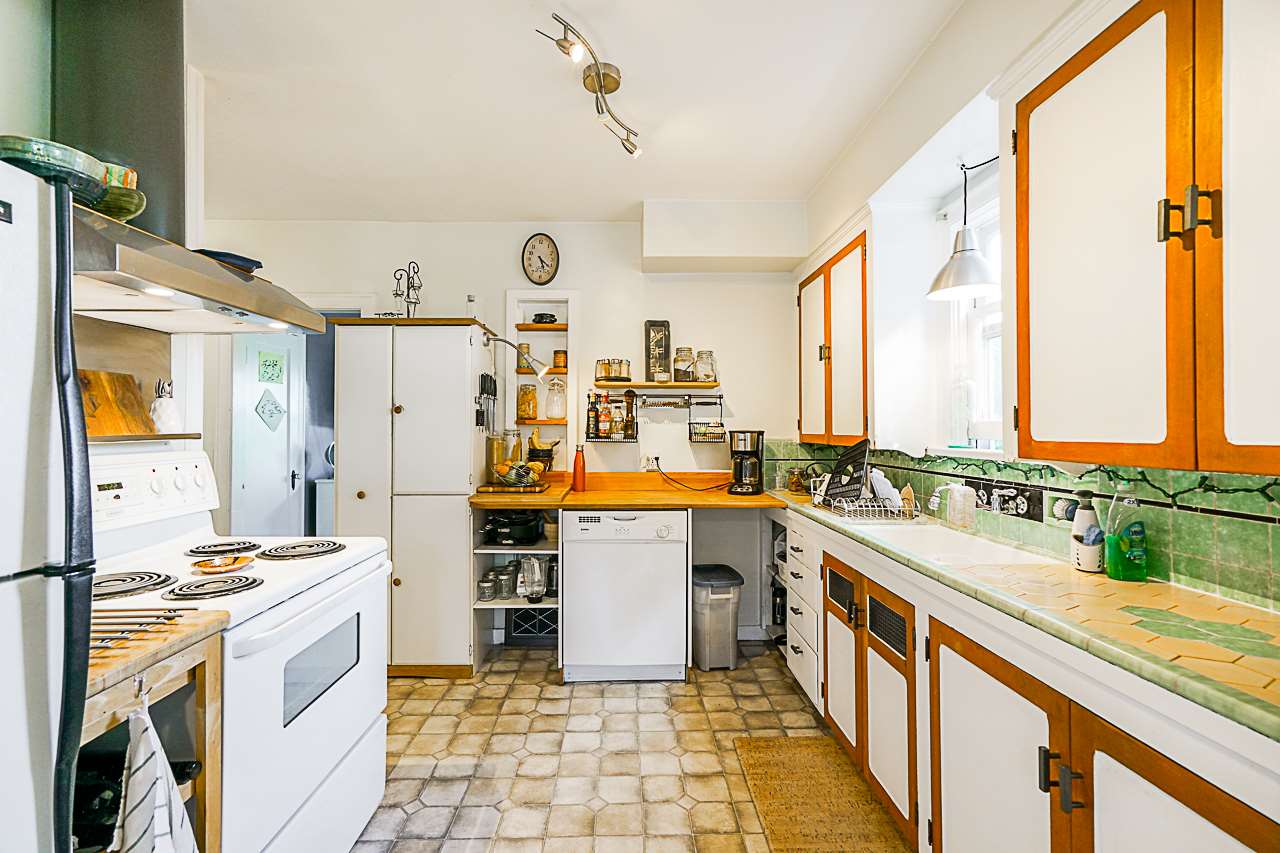 1516 NANAIMO STREET, NEW WESTMINSTER 6