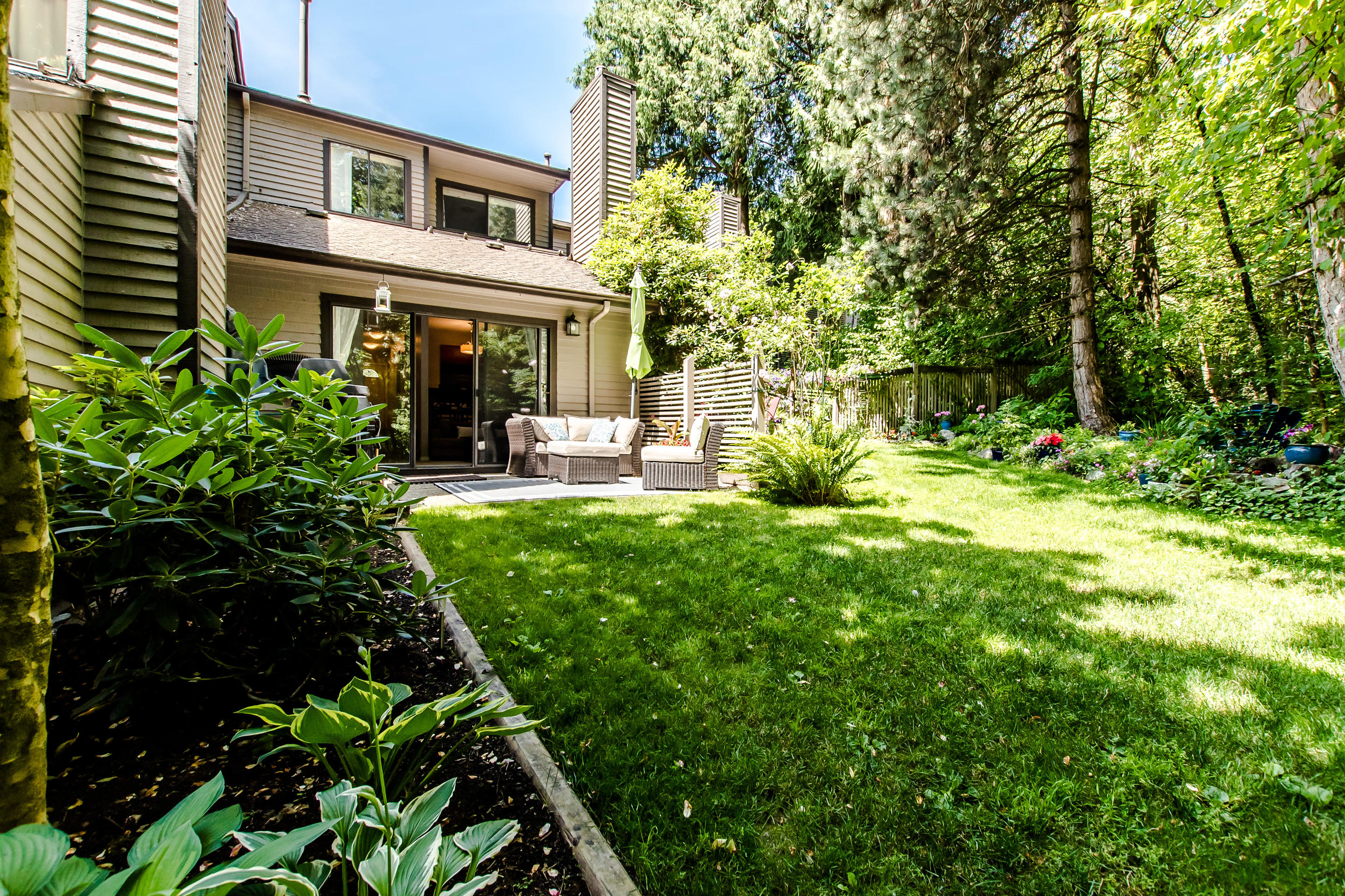 8571 Flowering Place, Burnaby 4