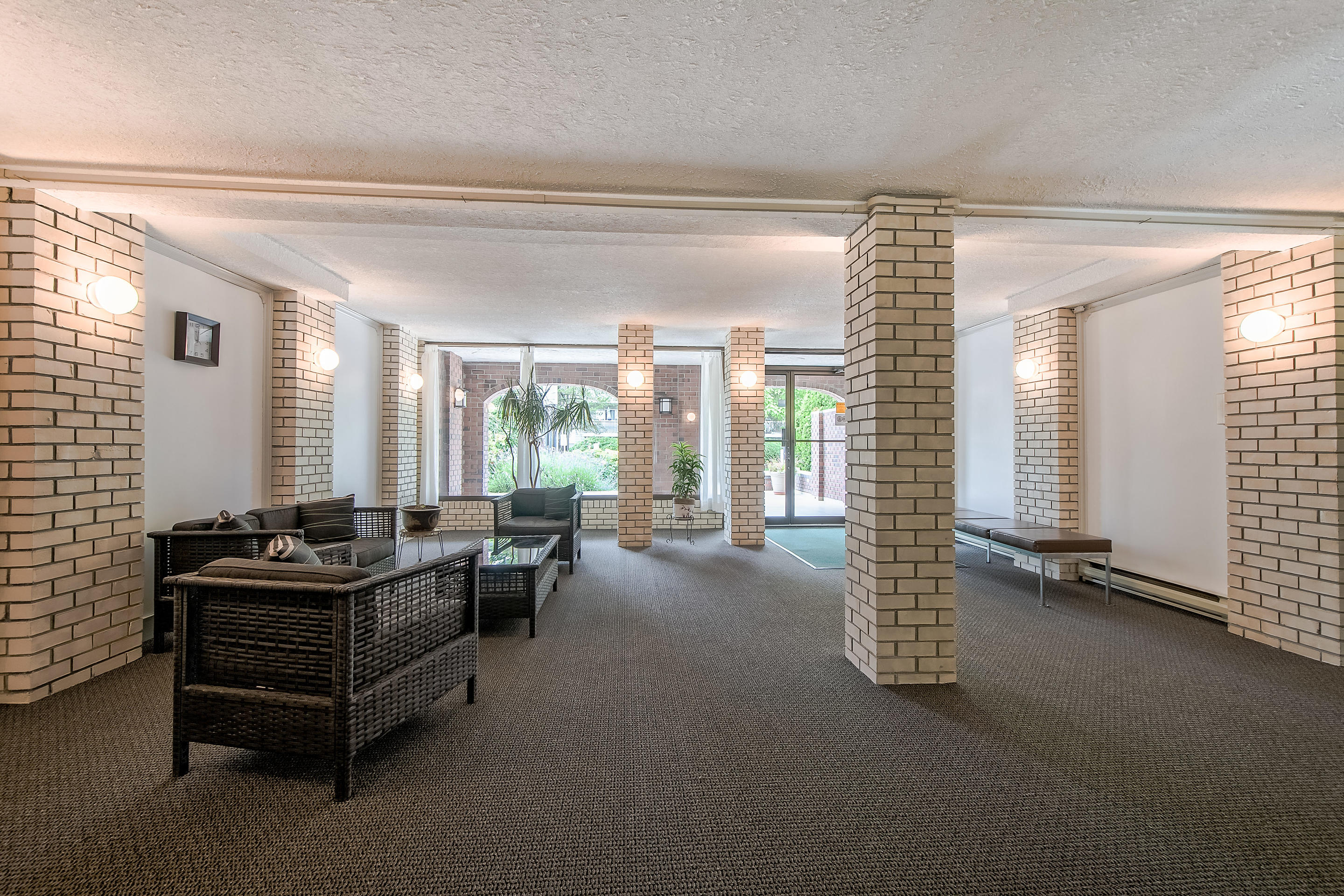 208-1448 Fir Street, White Rock 5